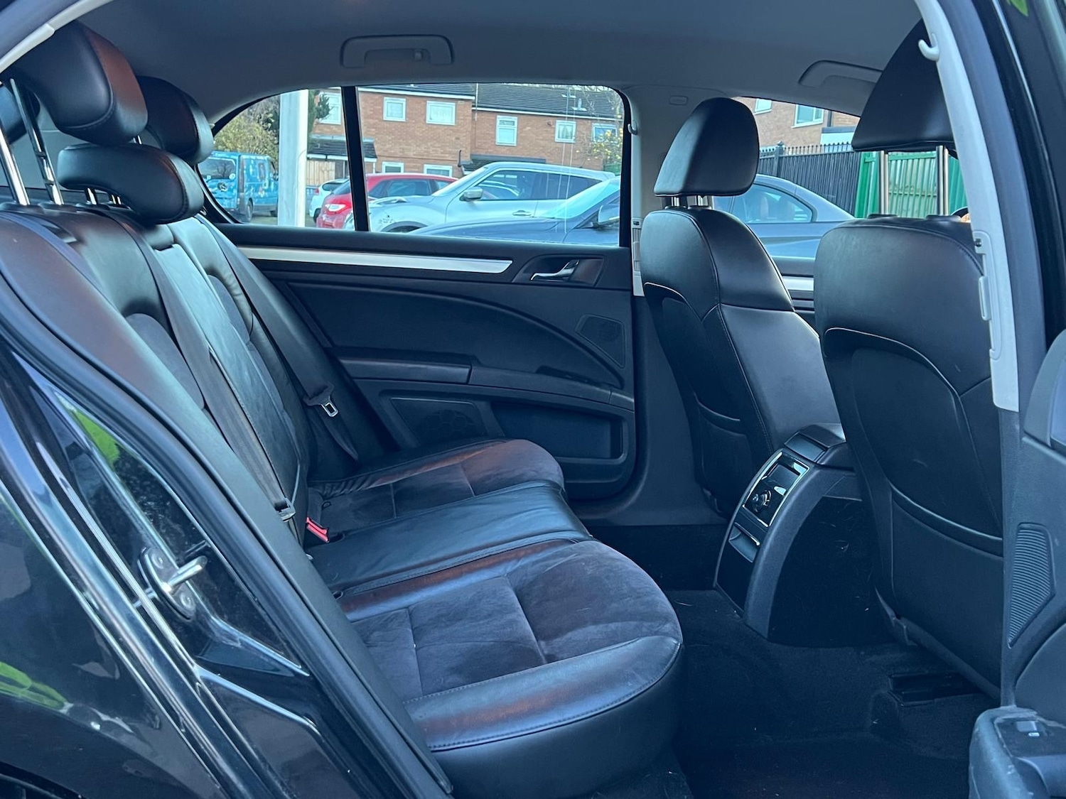 Used Skoda Superb 2011 for sale - 76799612: Photo 18