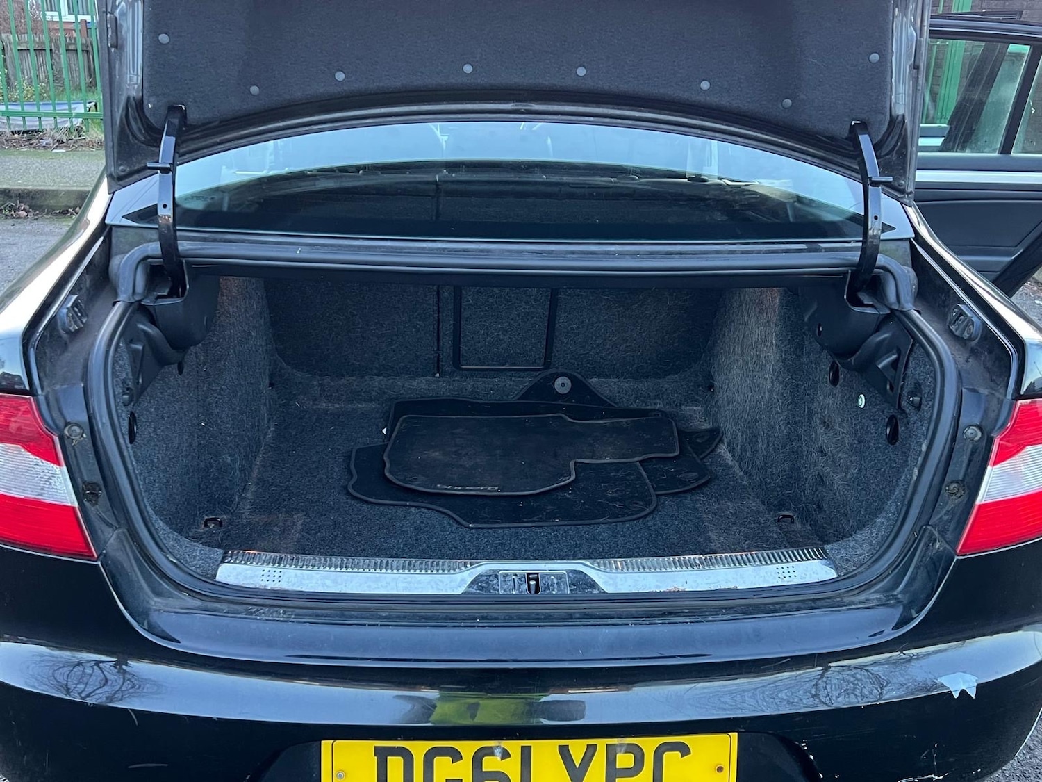 Used Skoda Superb 2011 for sale - 76799612: Photo 22