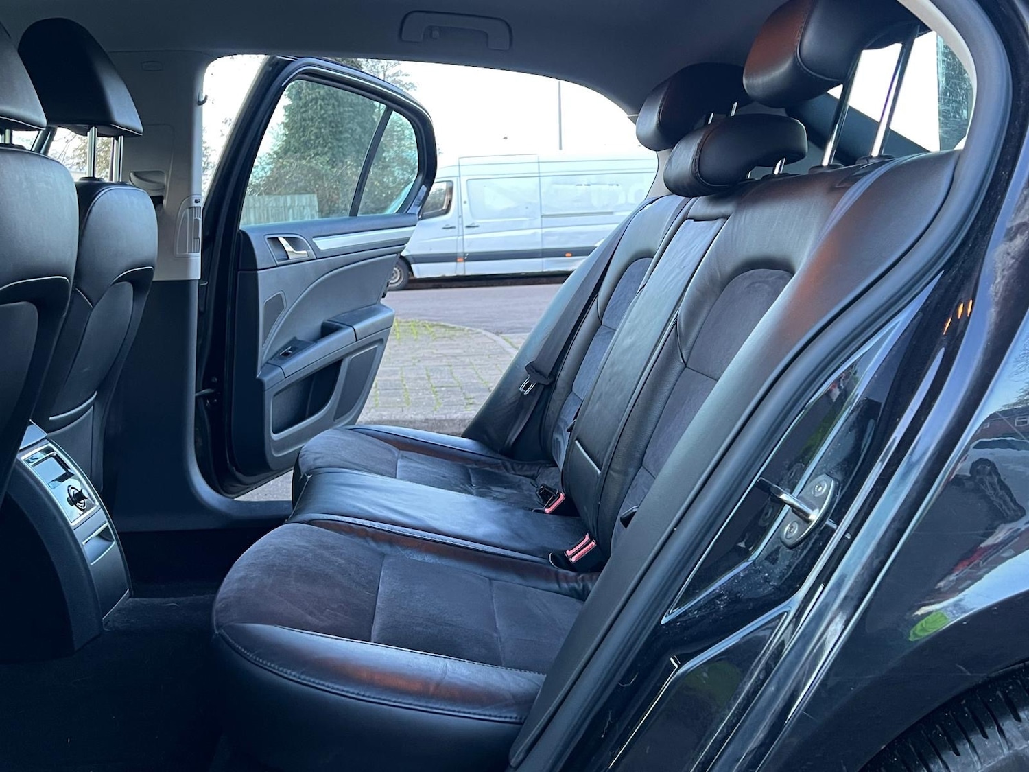 Used Skoda Superb 2011 for sale - 76799612: Photo 23