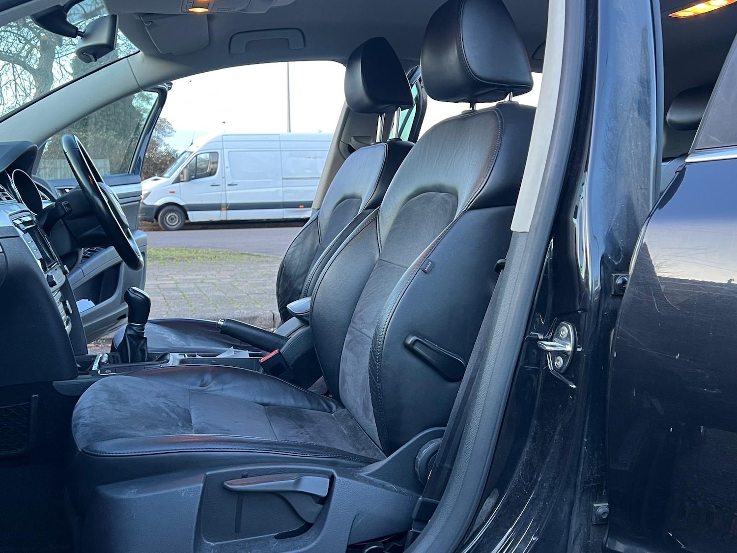 Used Skoda Superb 2011 for sale - 76799612: Photo 28