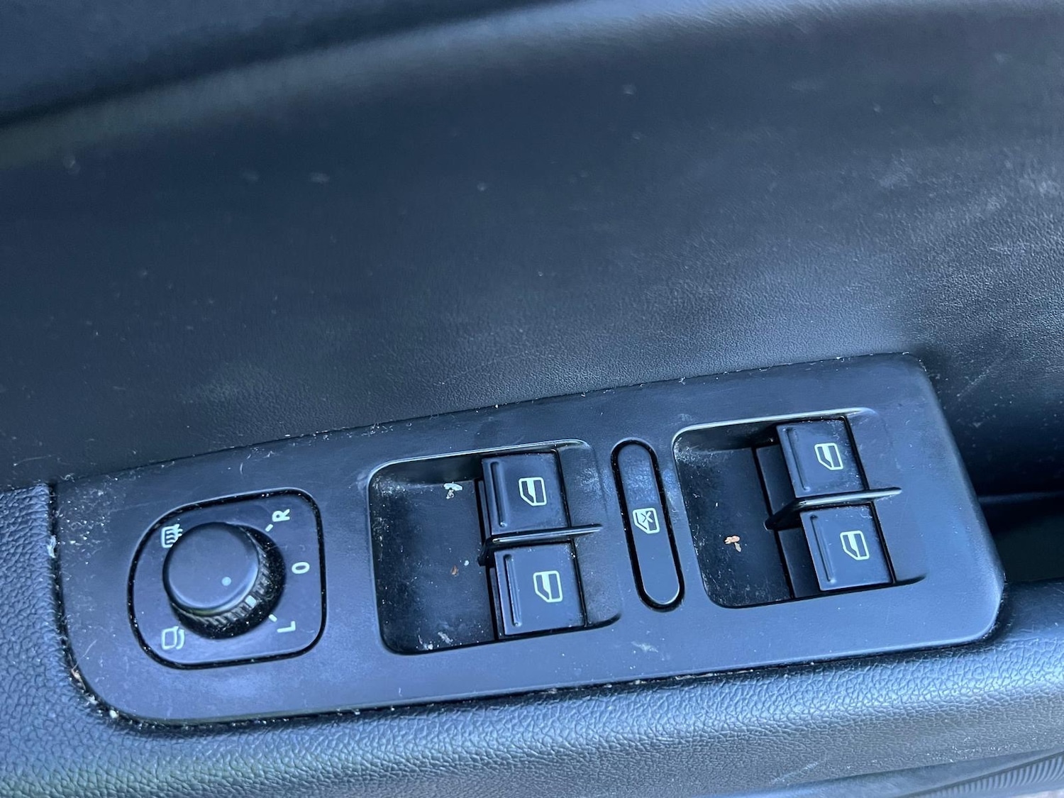 Used Skoda Superb 2011 for sale - 76799612: Photo 30