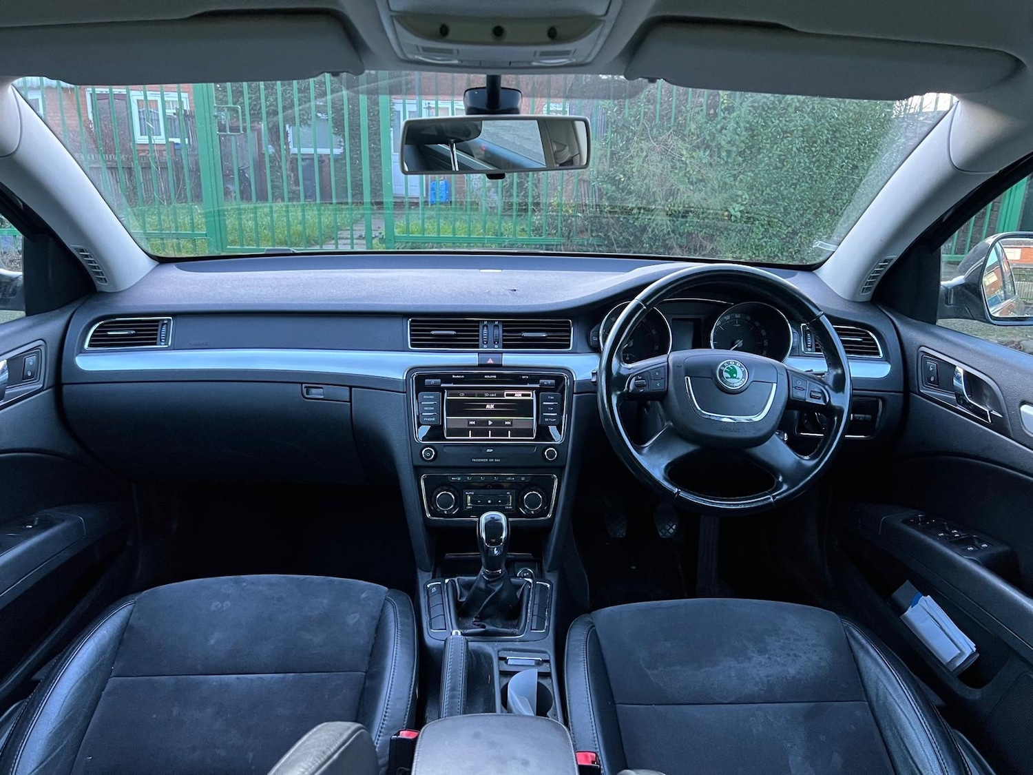 Used Skoda Superb 2011 for sale - 76799612: Photo 42