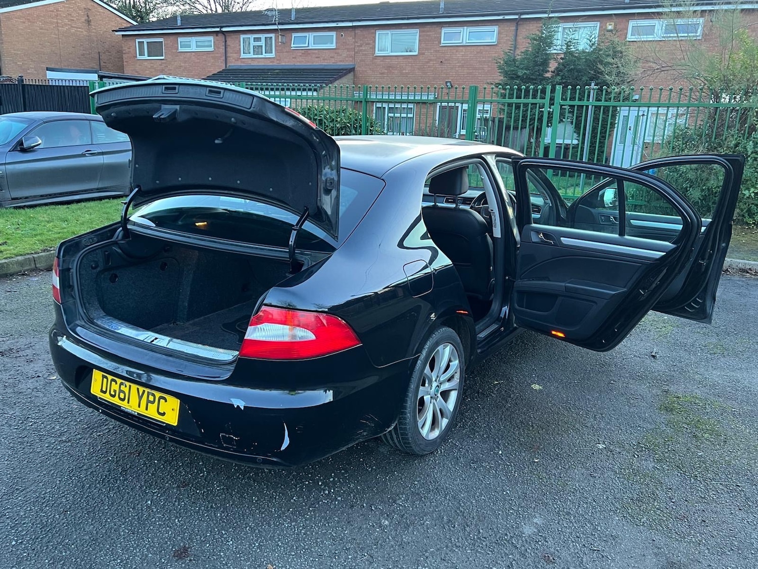 Used Skoda Superb 2011 for sale - 76799612: Photo 54