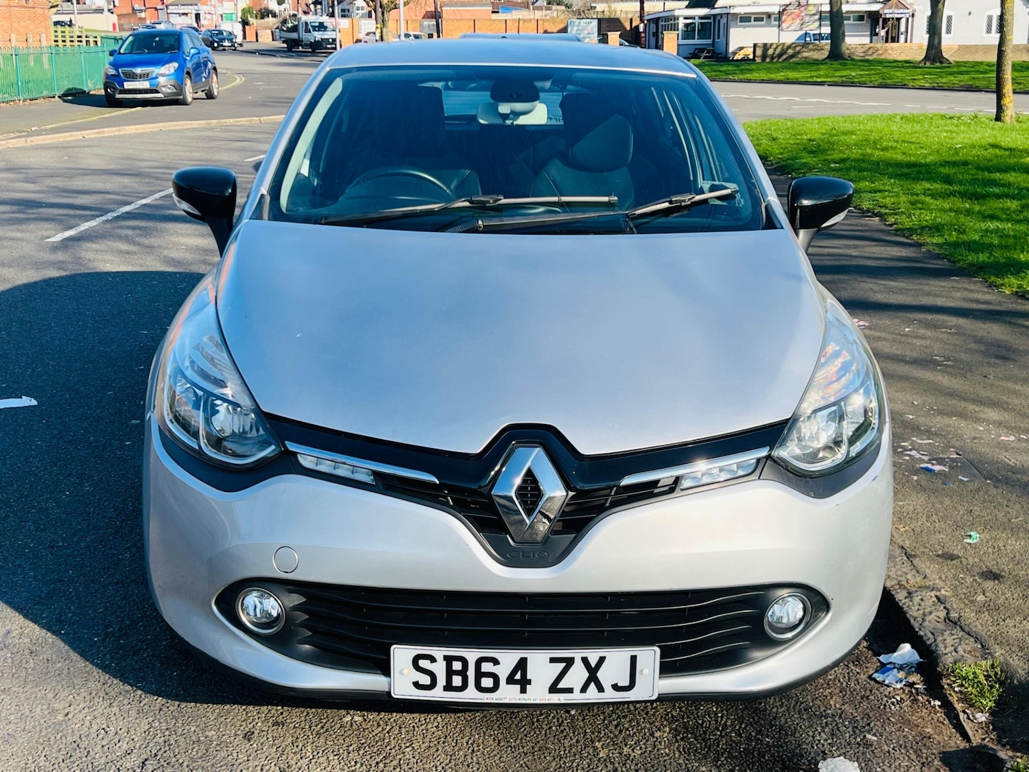 Used Renault Clio 2014 for sale - 77587913: Photo 18