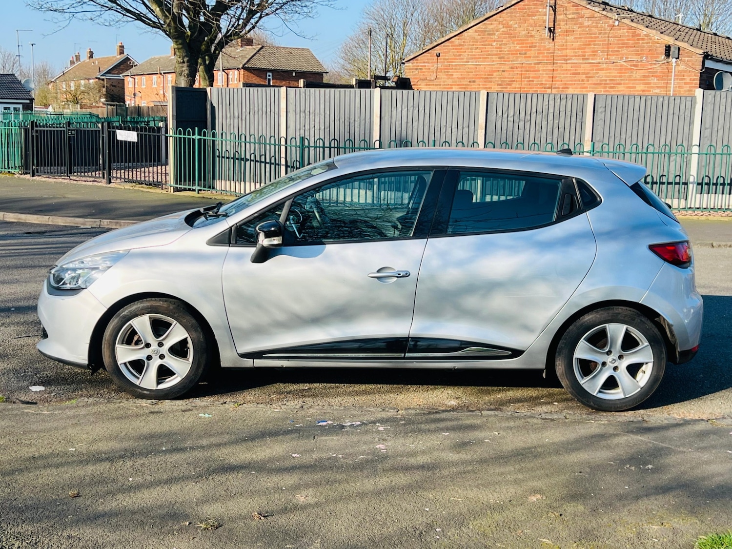 Used Renault Clio 2014 for sale - 77587913: Photo 27