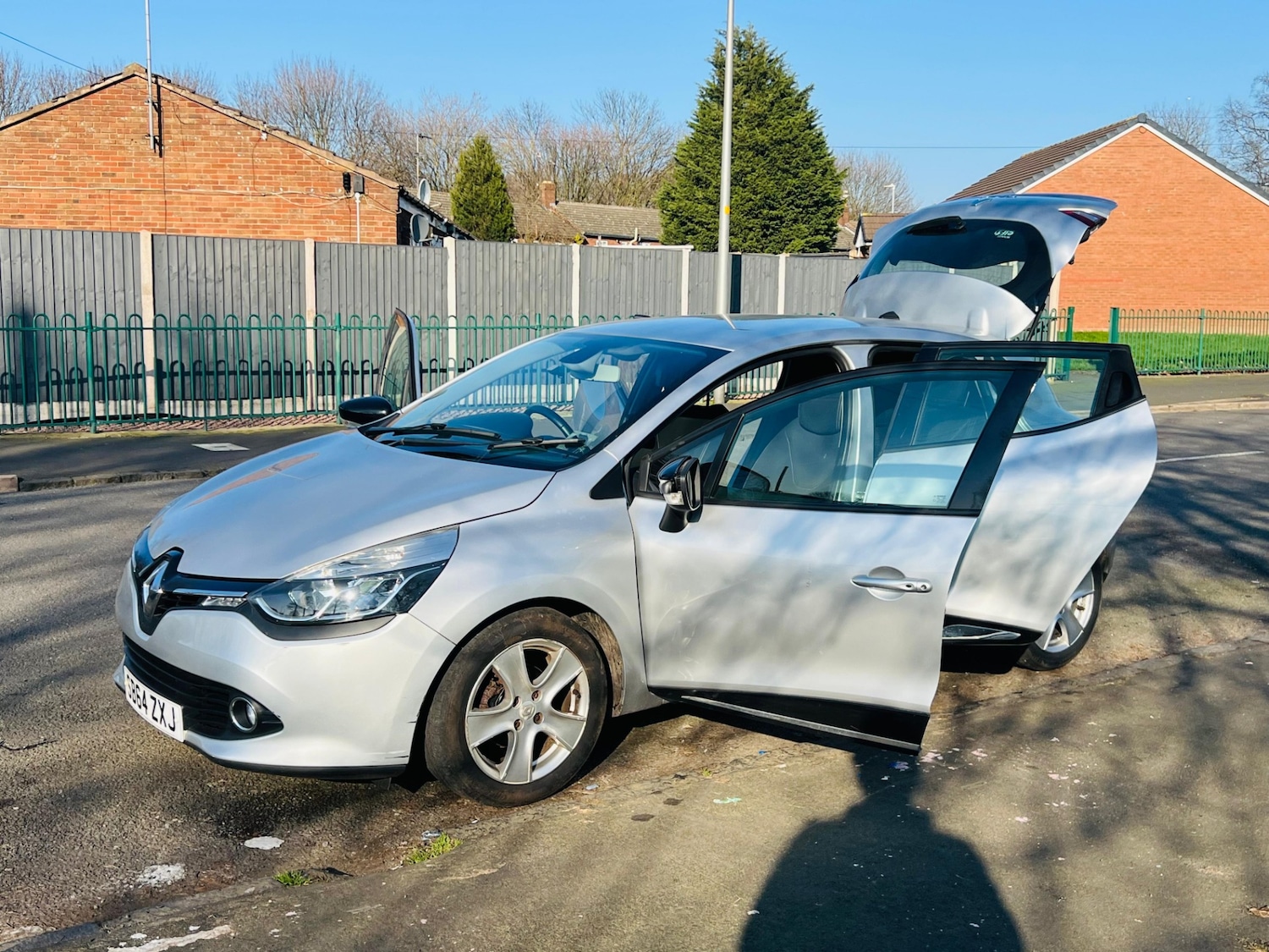 Used Renault Clio 2014 for sale - 77587913: Photo 43
