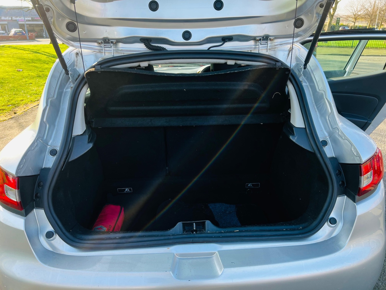 Used Renault Clio 2014 for sale - 77587913: Photo 49