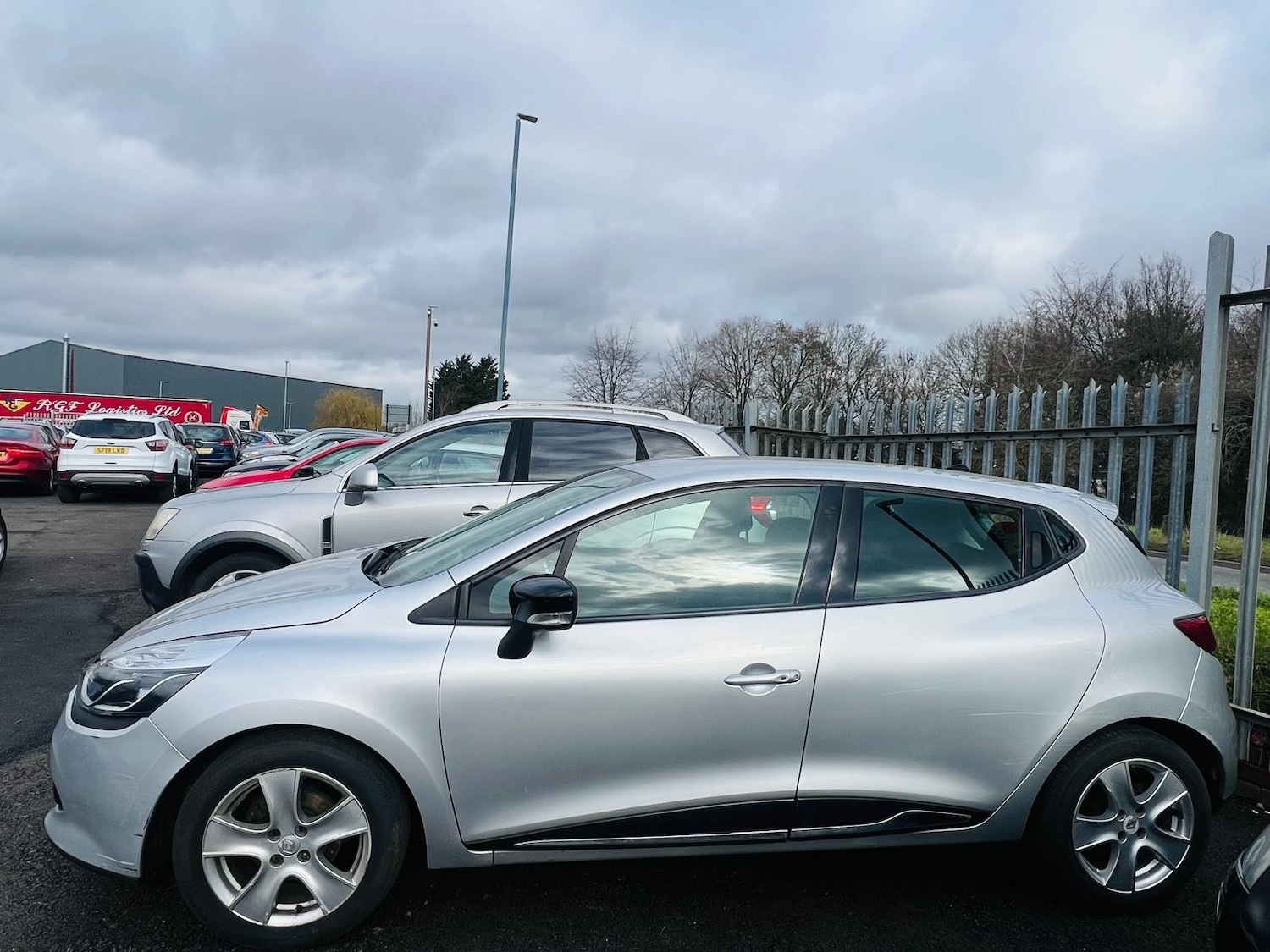 Used Renault Clio 2014 for sale - 77587913: Photo 5