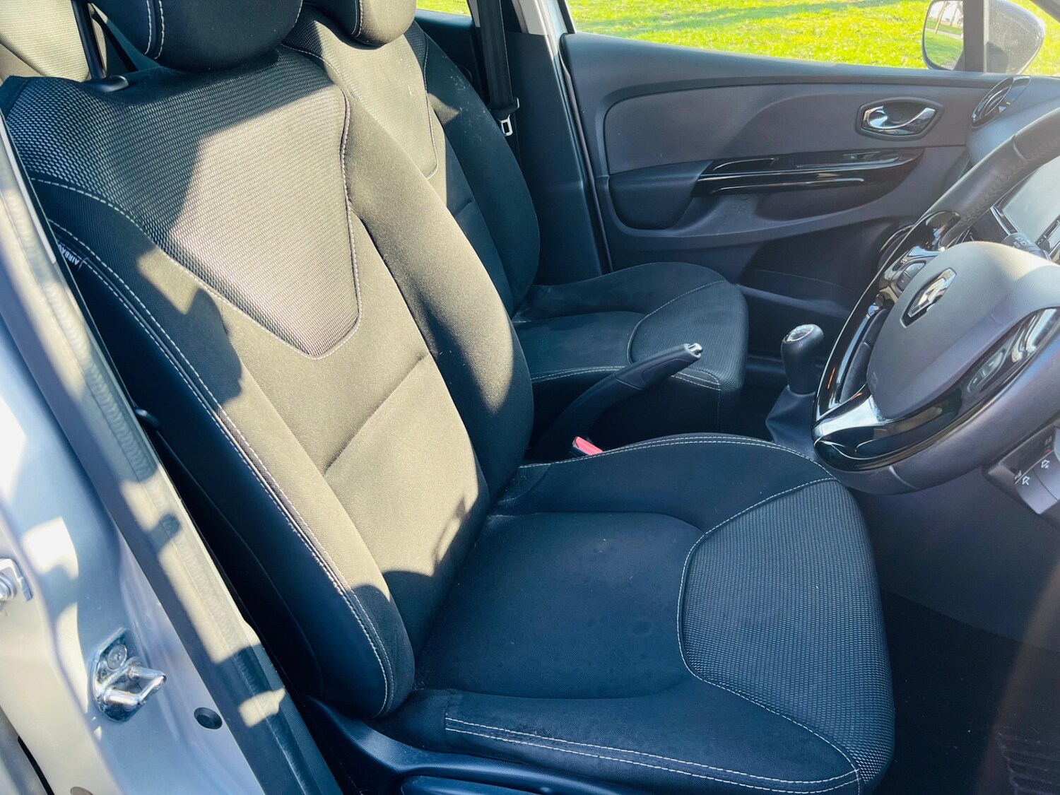 Used Renault Clio 2014 for sale - 77587913: Photo 53