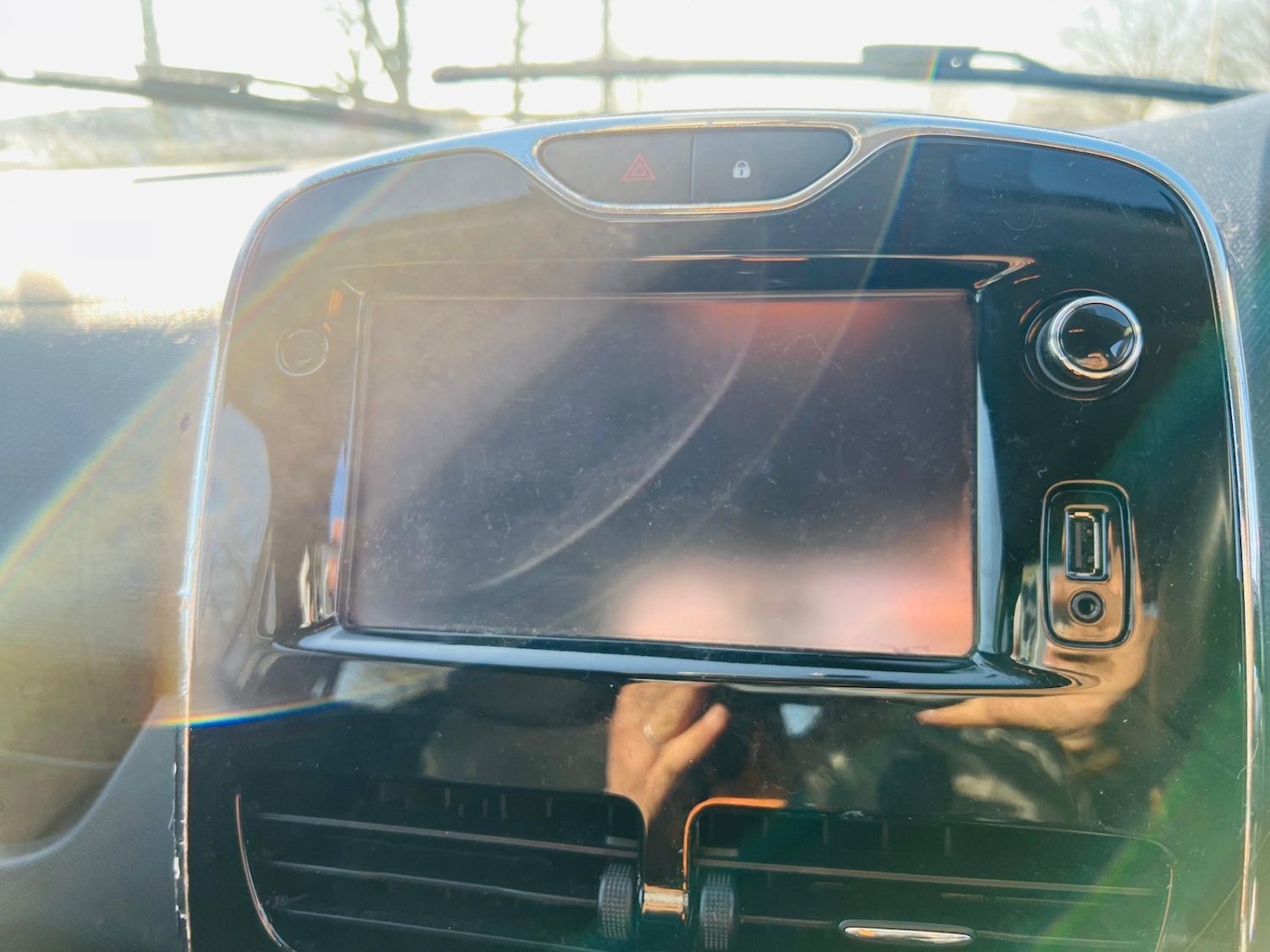 Used Renault Clio 2014 for sale - 77587913: Photo 54