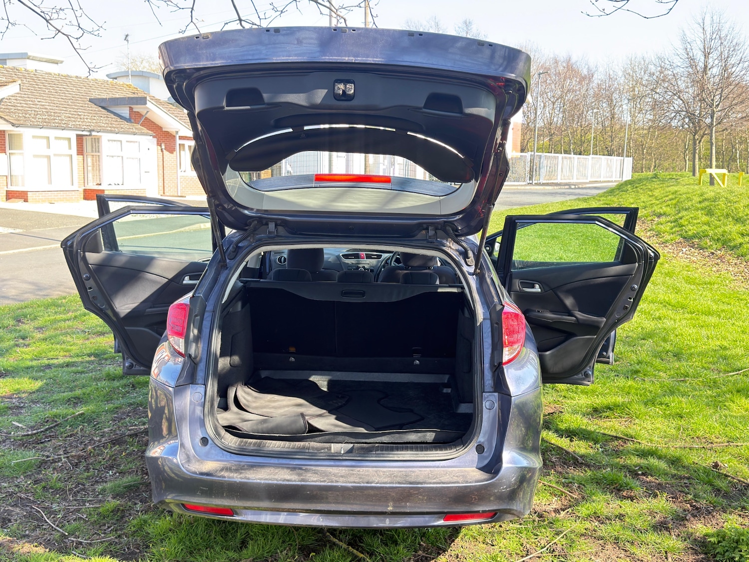 Used Honda Civic 2014 for sale - 77951661: Photo 11