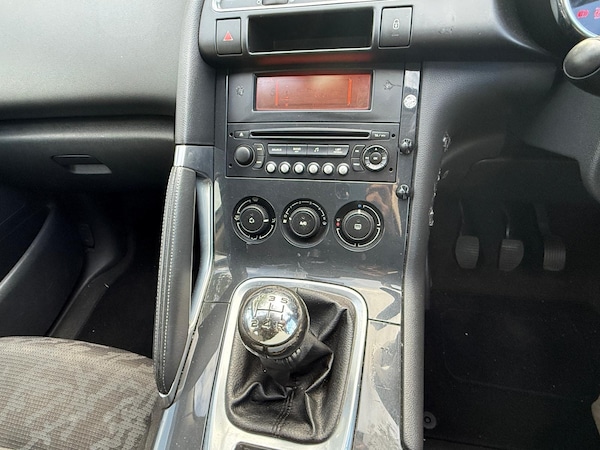 Used Peugeot 3008 2010 for sale - 76176002: Photo 12