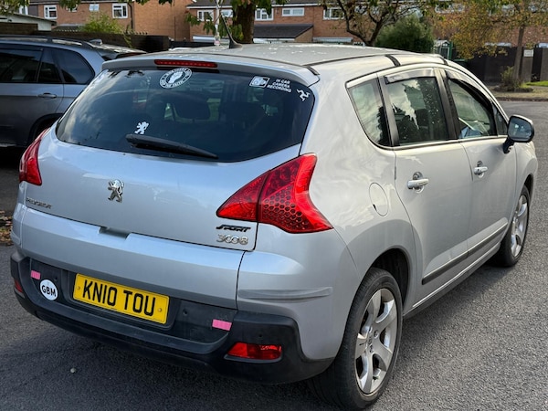 Used Peugeot 3008 2010 for sale - 76176002: Photo 14