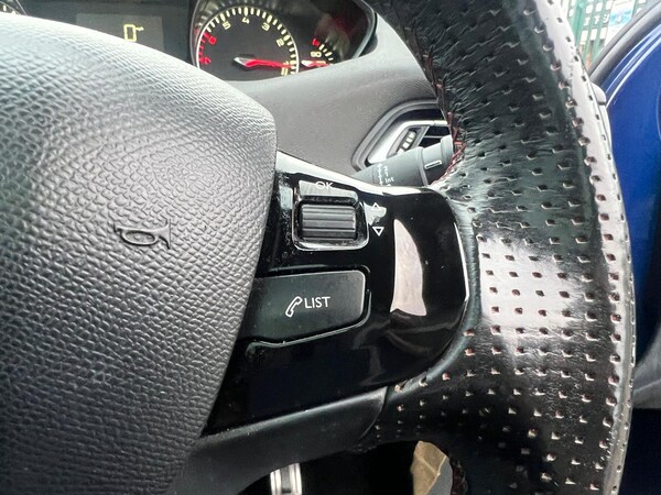 Used Peugeot 308 2017 for sale - 76198714: Photo 11