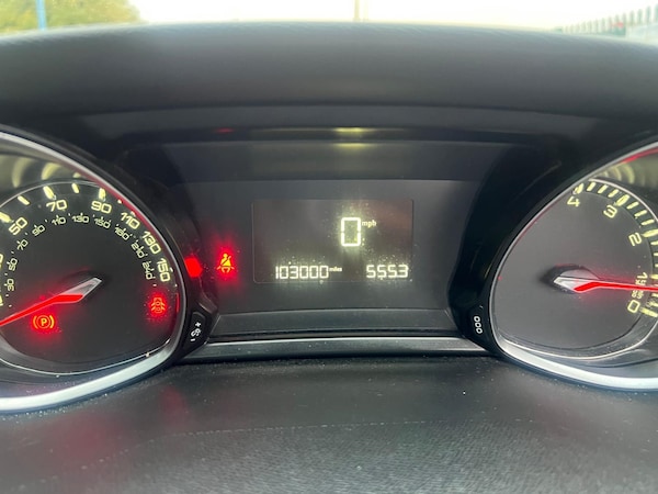 Used Peugeot 308 2017 for sale - 76198714: Photo 12