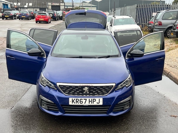 Used Peugeot 308 2017 for sale - 76198714: Photo 30