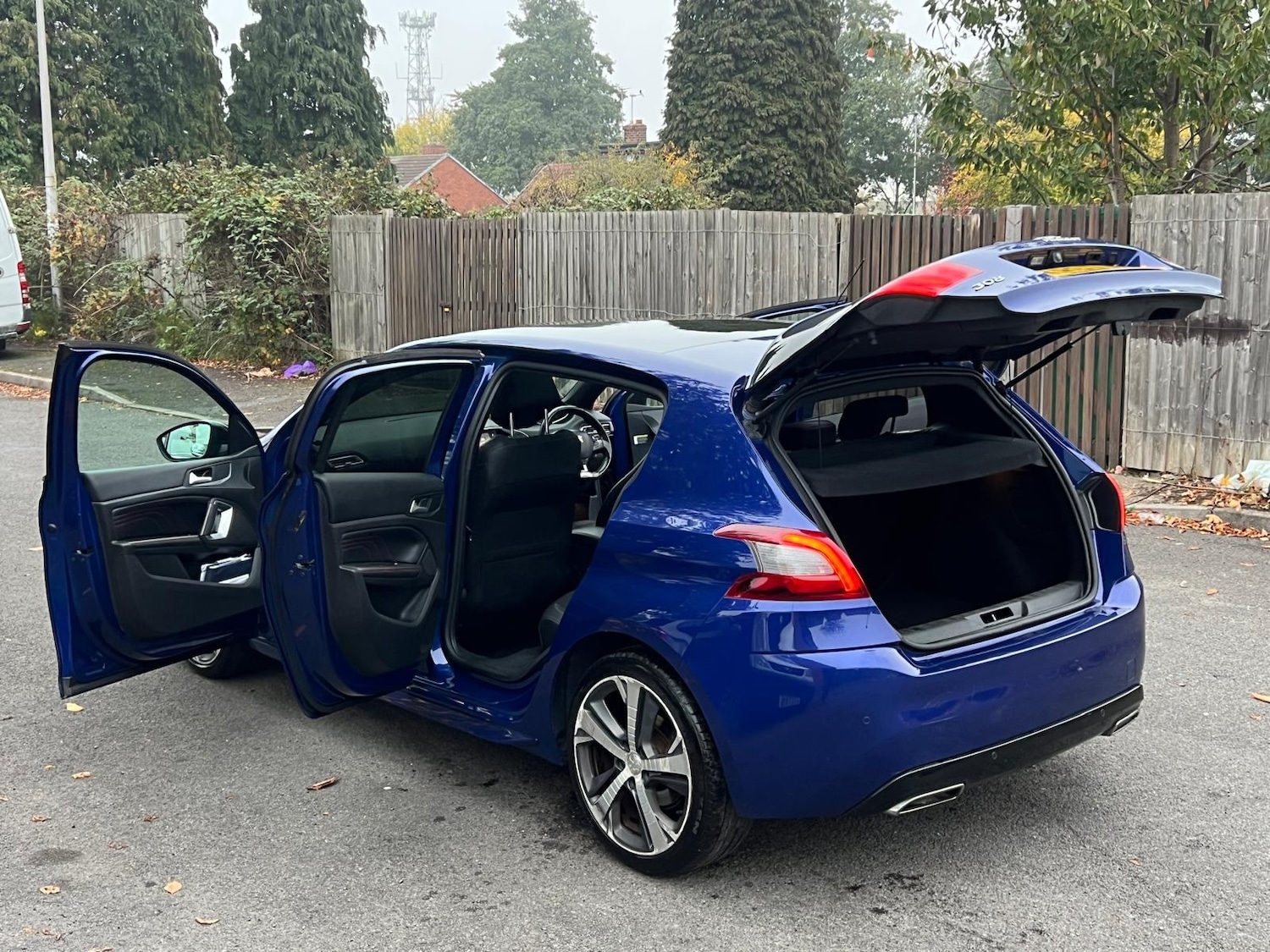 Used Peugeot 308 2017 for sale - 76198714: Photo 8