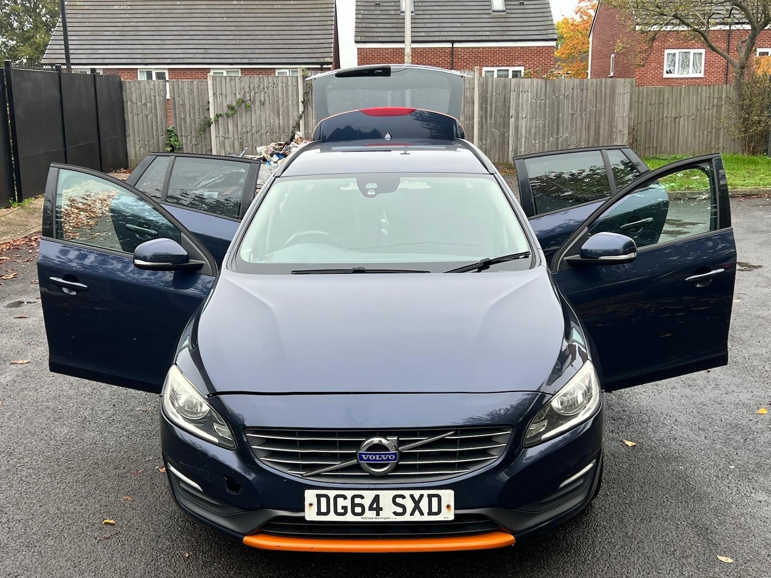 Used Volvo V60 2014 for sale - 76318259: Photo 23