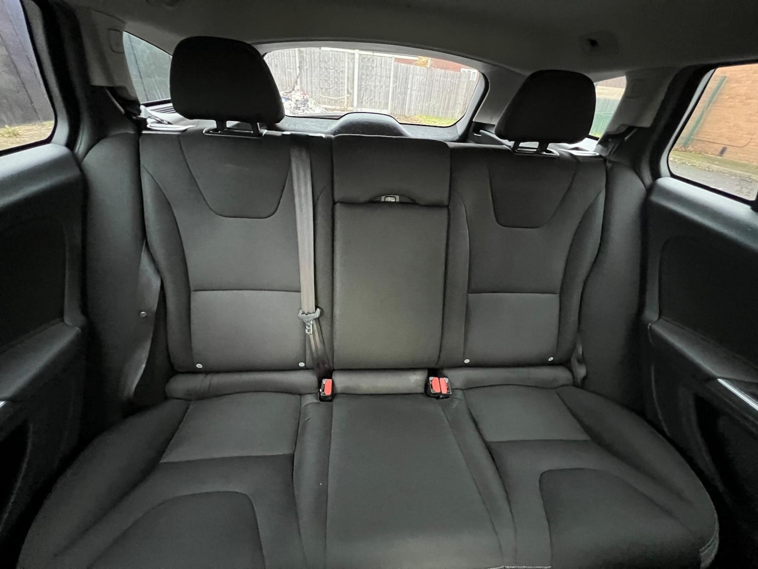 Used Volvo V60 2014 for sale - 76318259: Photo 36