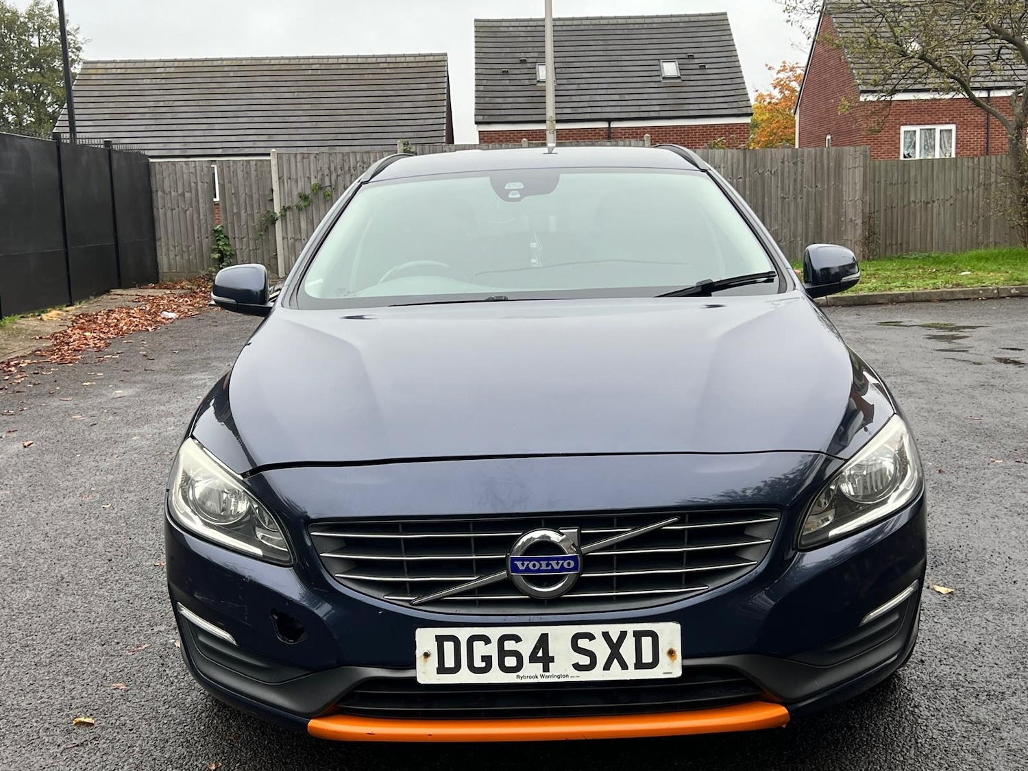 Used Volvo V60 2014 for sale - 76318259: Photo 4