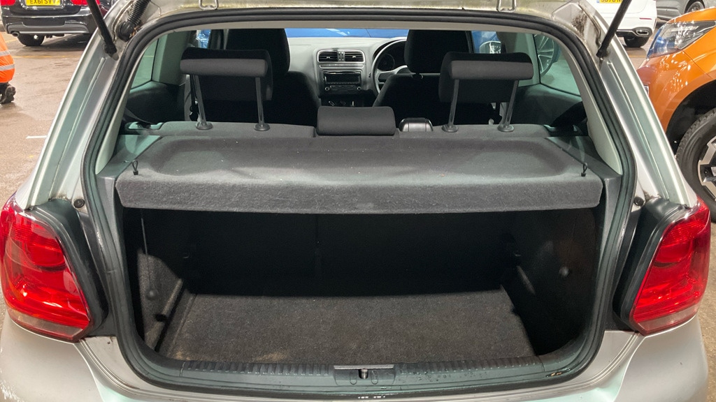 Used Volkswagen Polo 2012 for sale - 77157252: Photo 7