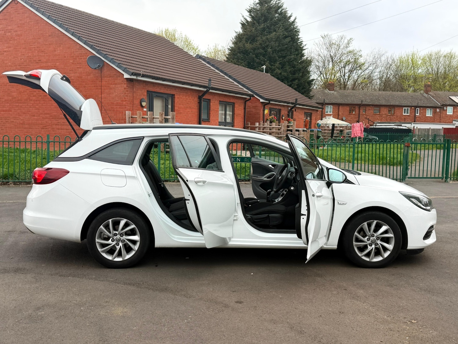 Used Vauxhall Astra 2021 for sale - 78102195: Photo 32