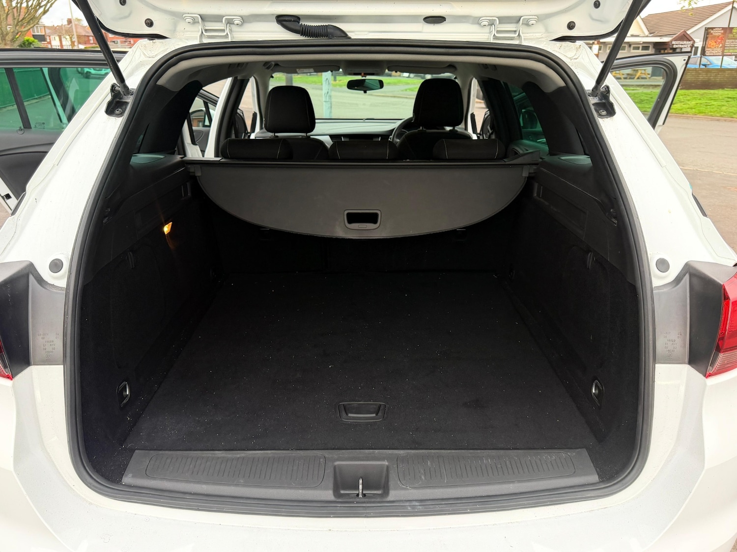 Used Vauxhall Astra 2021 for sale - 78102195: Photo 35