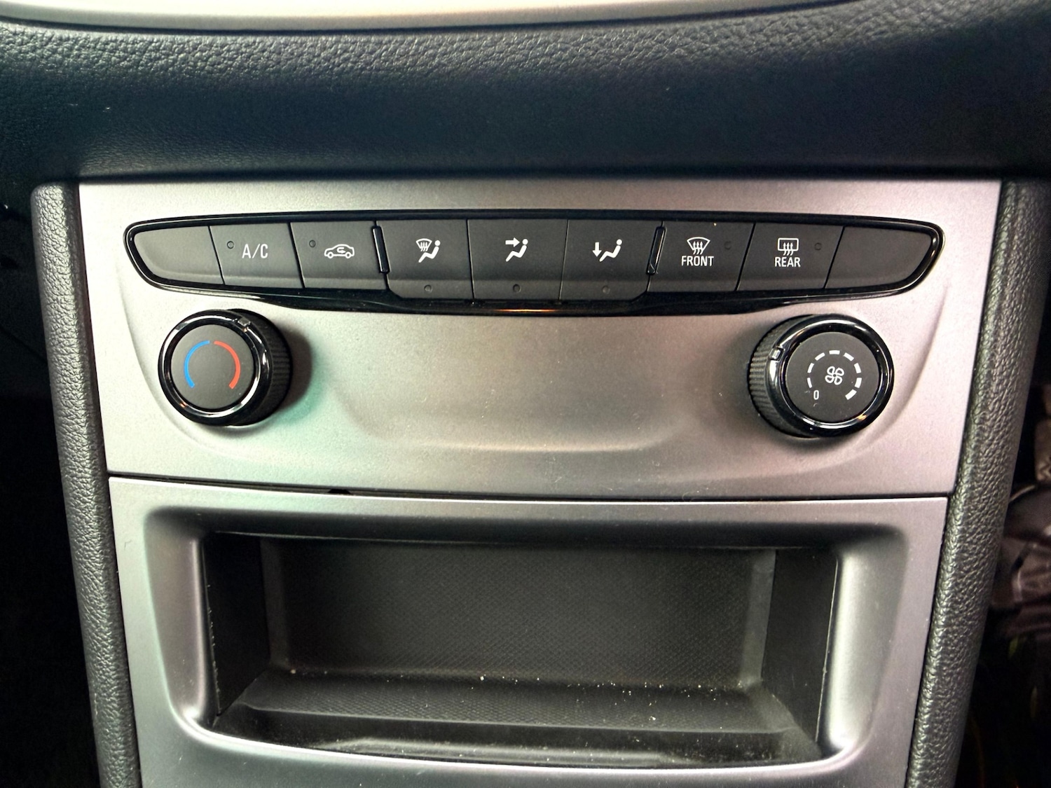 Used Vauxhall Astra 2021 for sale - 78102195: Photo 46