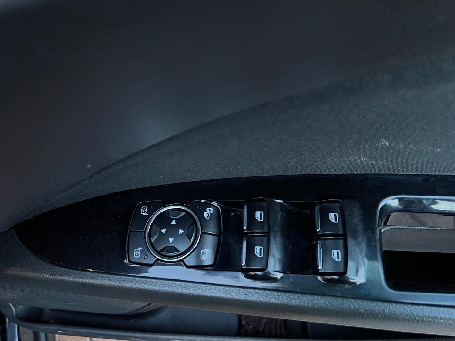 Used Ford Mondeo 2016 for sale - 76802521: Photo 11