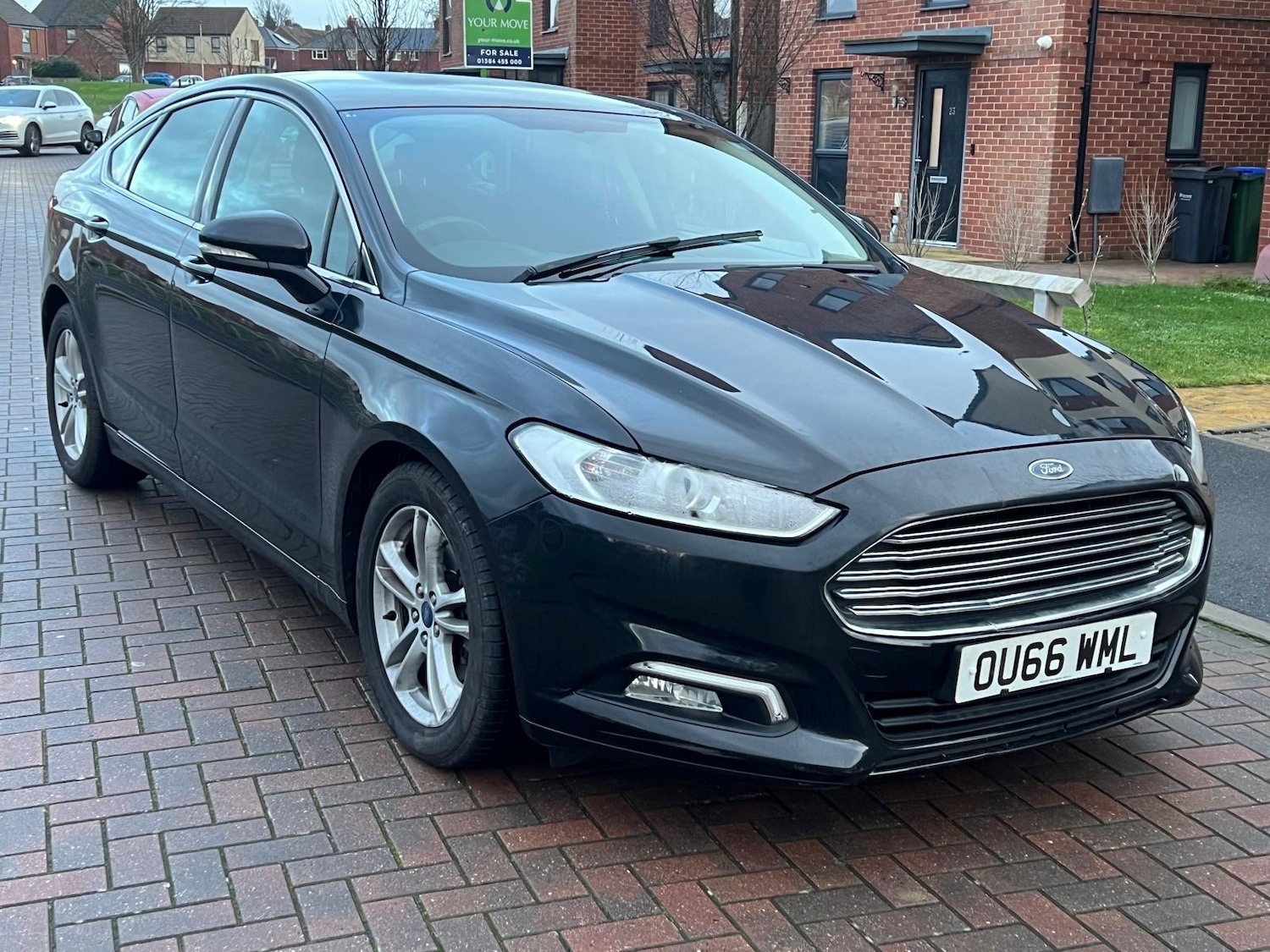 Used Ford Mondeo 2016 for sale - 76802521: Photo 2