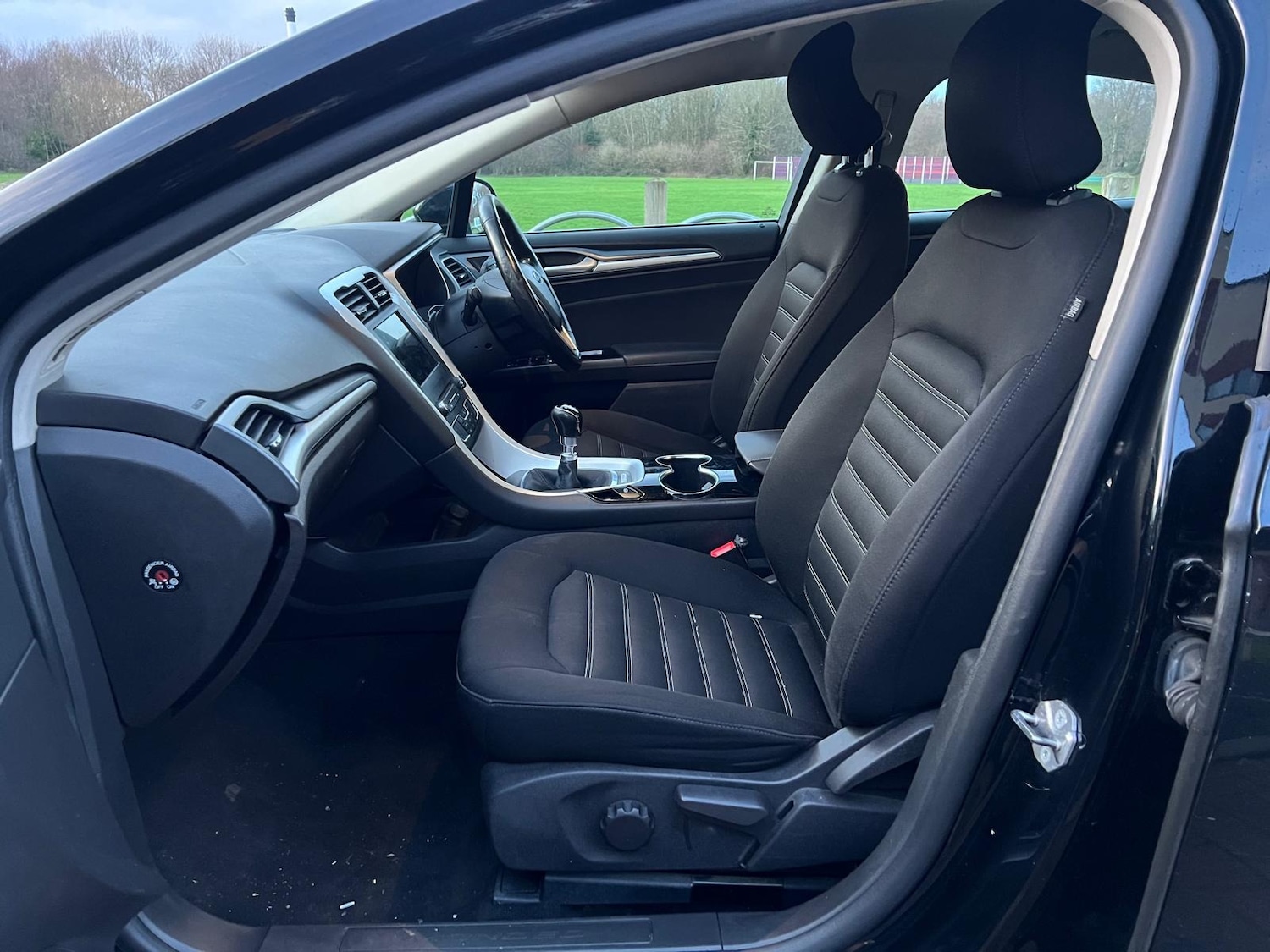 Used Ford Mondeo 2016 for sale - 76802521: Photo 24