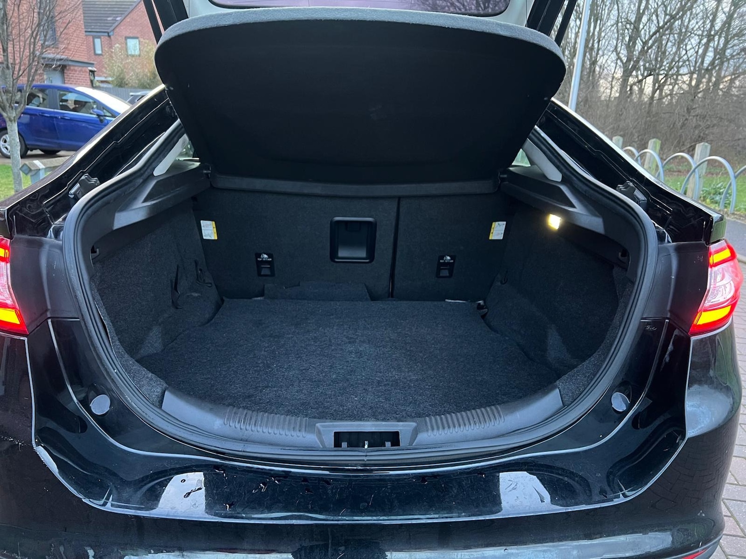 Used Ford Mondeo 2016 for sale - 76802521: Photo 25