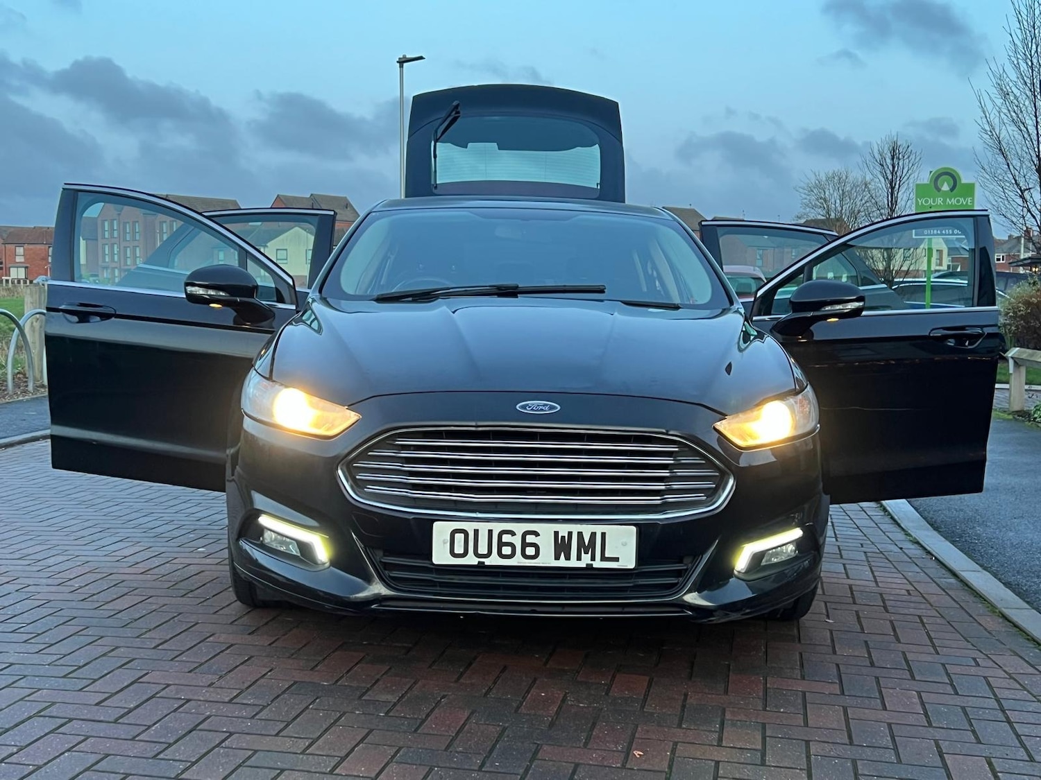 Used Ford Mondeo 2016 for sale - 76802521: Photo 43