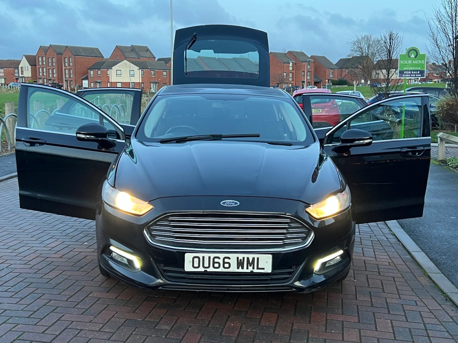 Used Ford Mondeo 2016 for sale - 76802521: Photo 44
