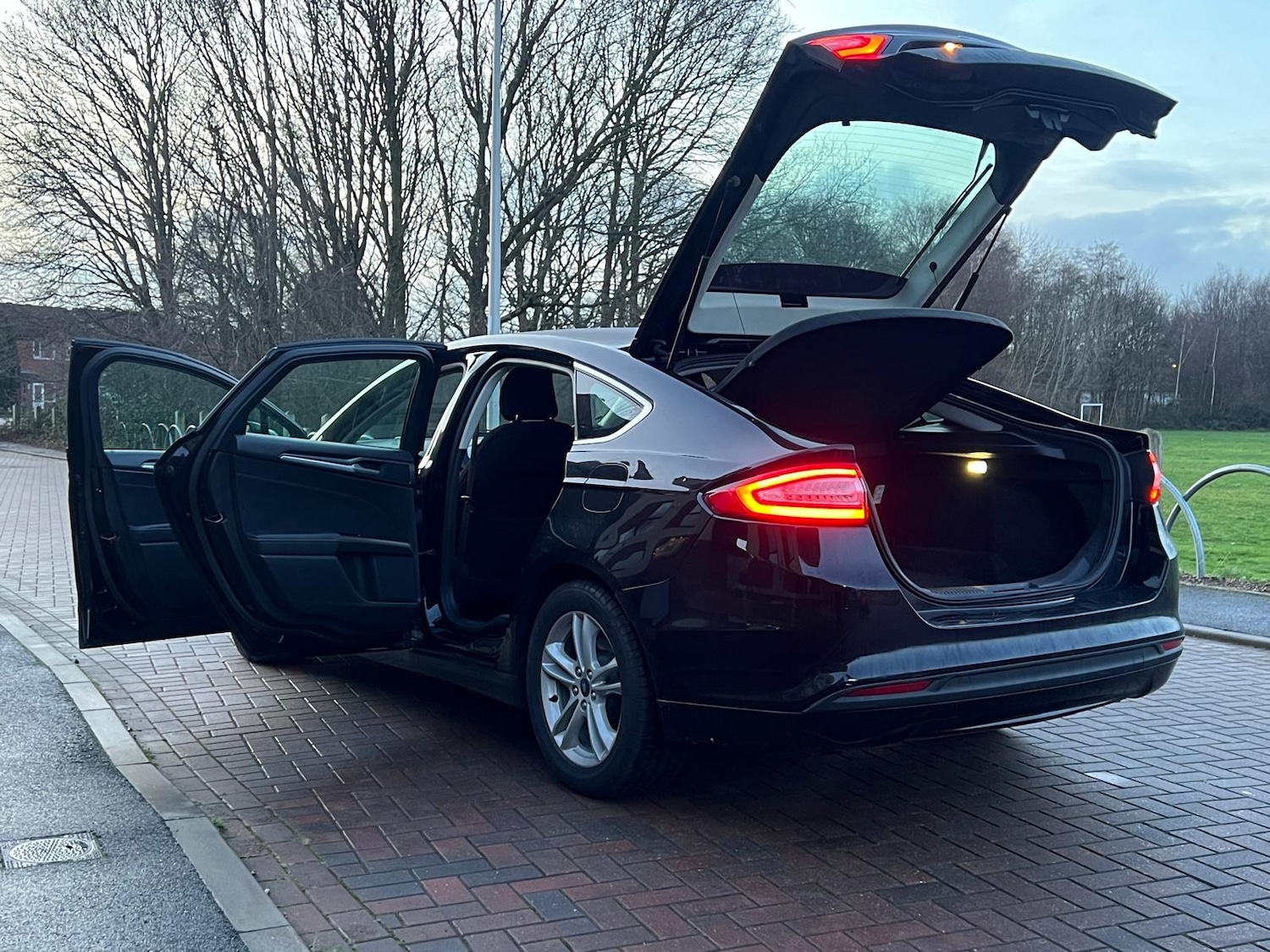 Used Ford Mondeo 2016 for sale - 76802521: Photo 45