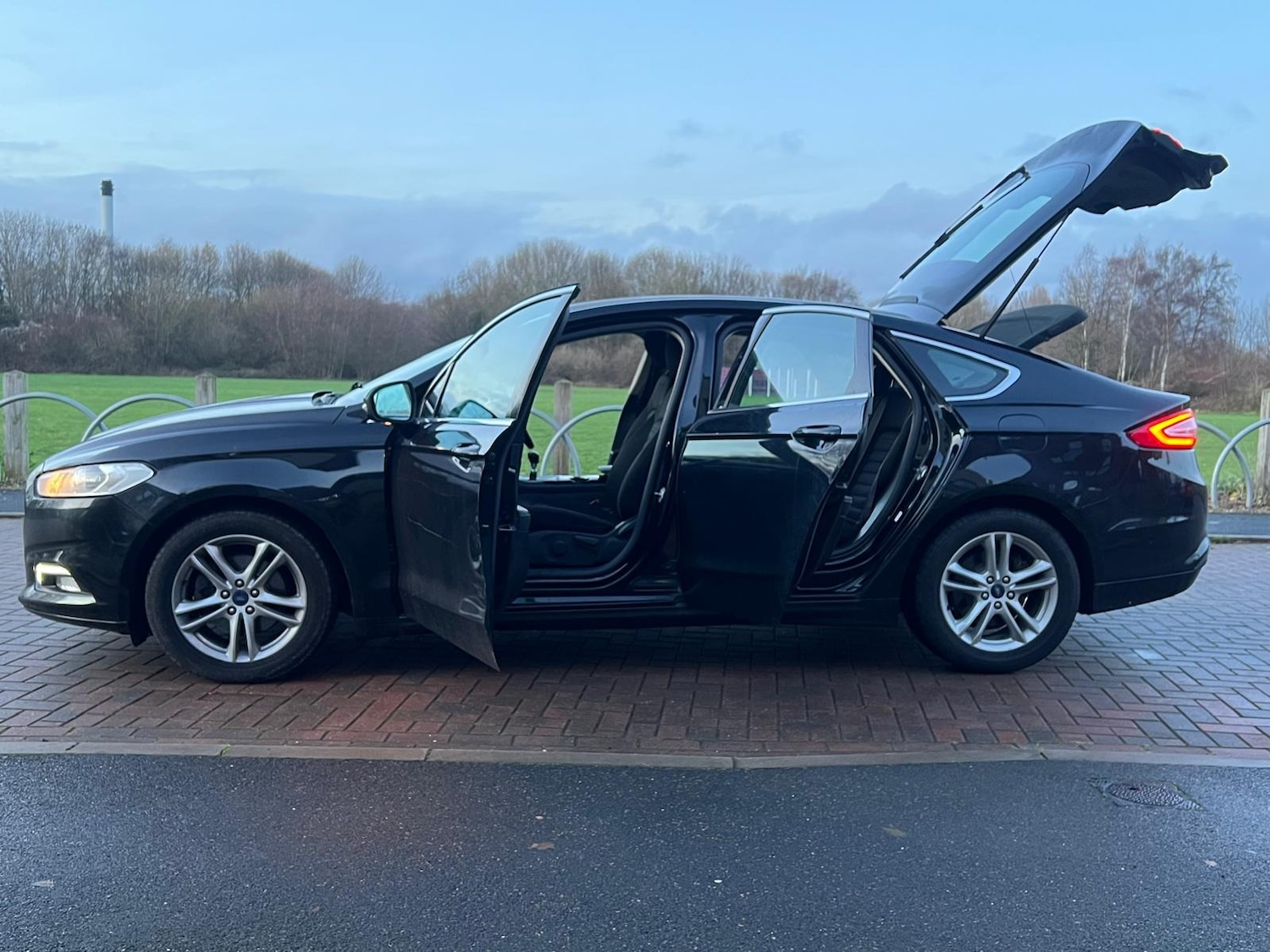 Used Ford Mondeo 2016 for sale - 76802521: Photo 47