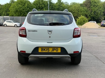 Used Dacia Sandero Stepway 2015 for sale - 77422877: Photo