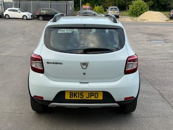 Used Dacia Sandero Stepway 2015 for sale - 77422877: Photo