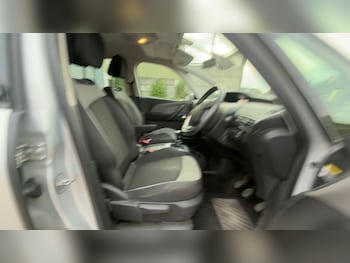 Used Citroen Grand C4 Picasso 2016 for sale - 79121288: Photo