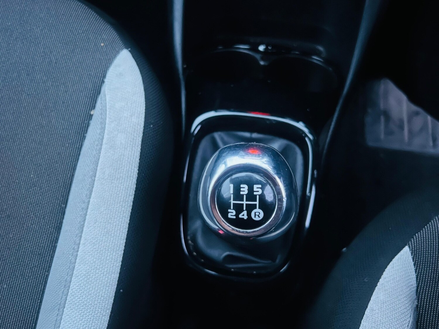 Used Toyota AYGO 2015 for sale - 77457156: Photo 14