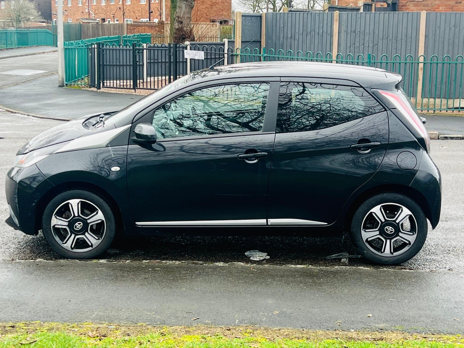 Used Toyota AYGO 2015 for sale - 77457156: Photo 17