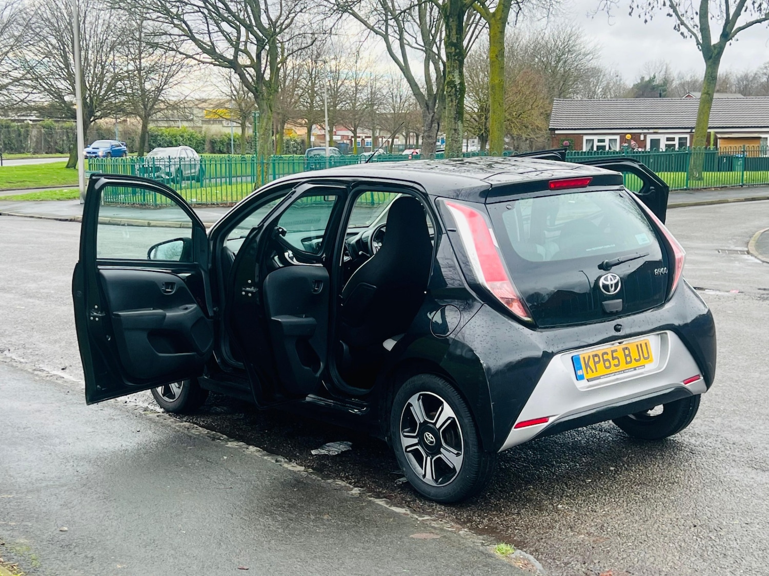 Used Toyota AYGO 2015 for sale - 77457156: Photo 26