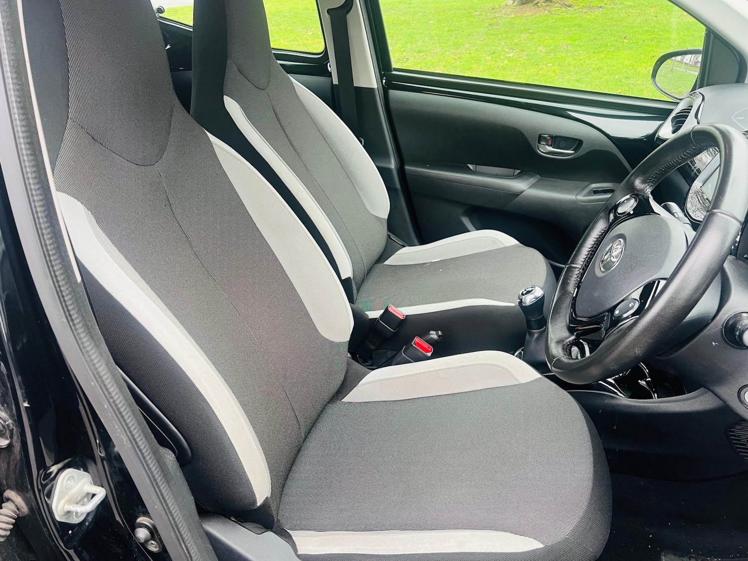 Used Toyota AYGO 2015 for sale - 77457156: Photo 36