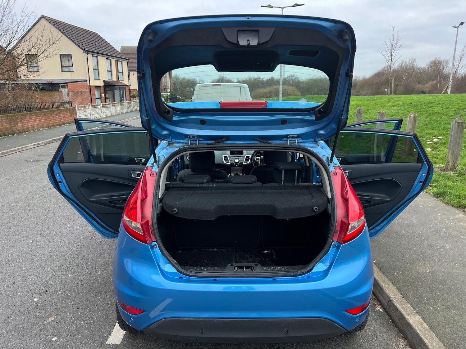 Used Ford Fiesta 2011 for sale - 77067491: Photo 30