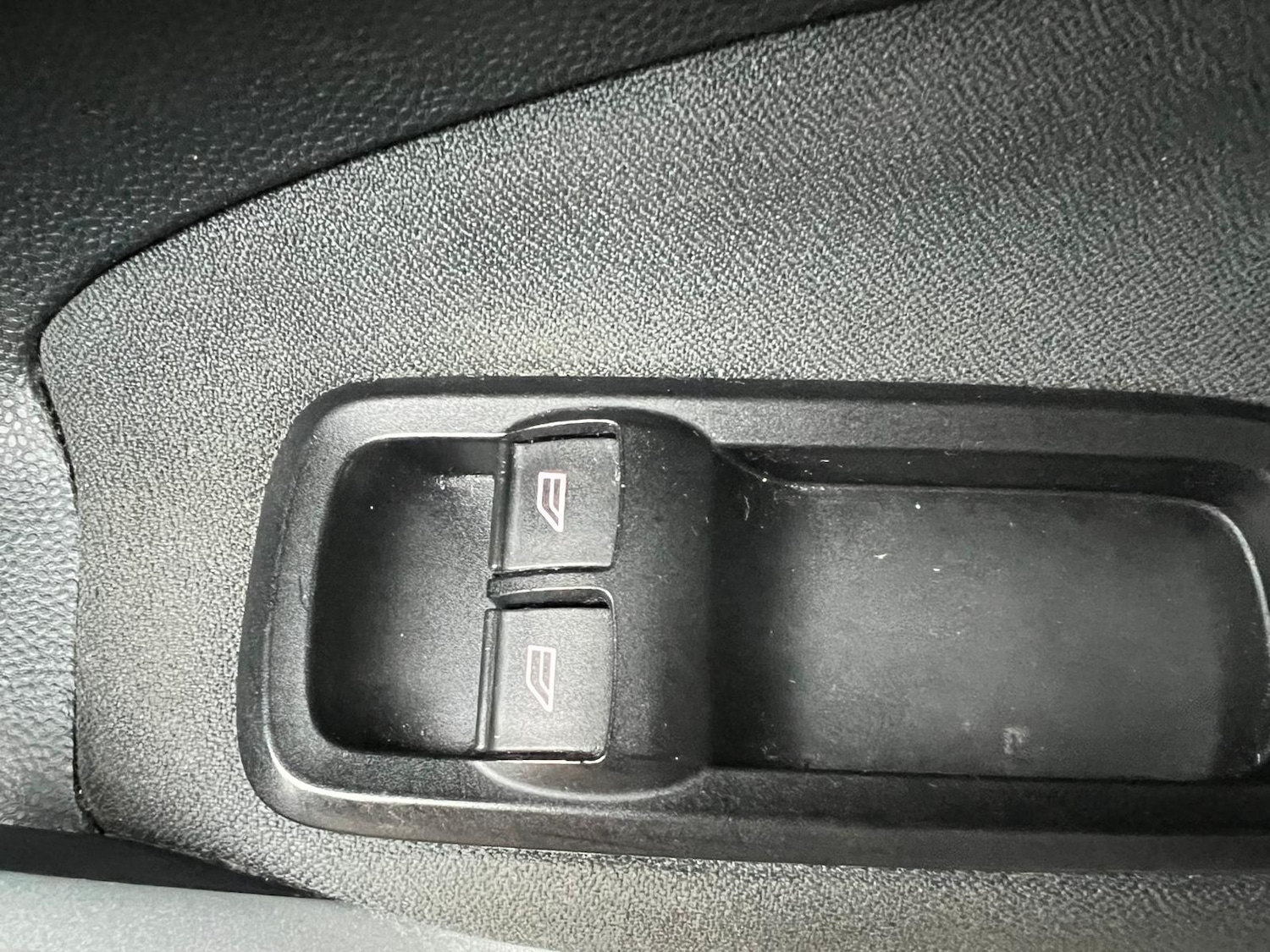 Used Ford Fiesta 2011 for sale - 77067491: Photo 37