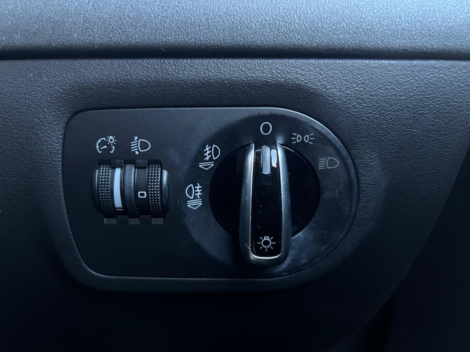 Used Audi TT 2011 for sale - 77942171: Photo 26