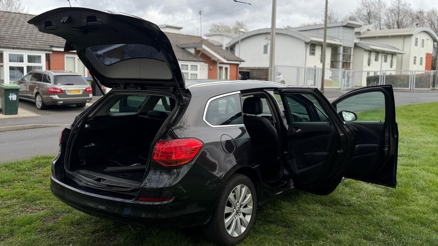 Used Vauxhall Astra 2013 for sale - 78008397: Photo 27