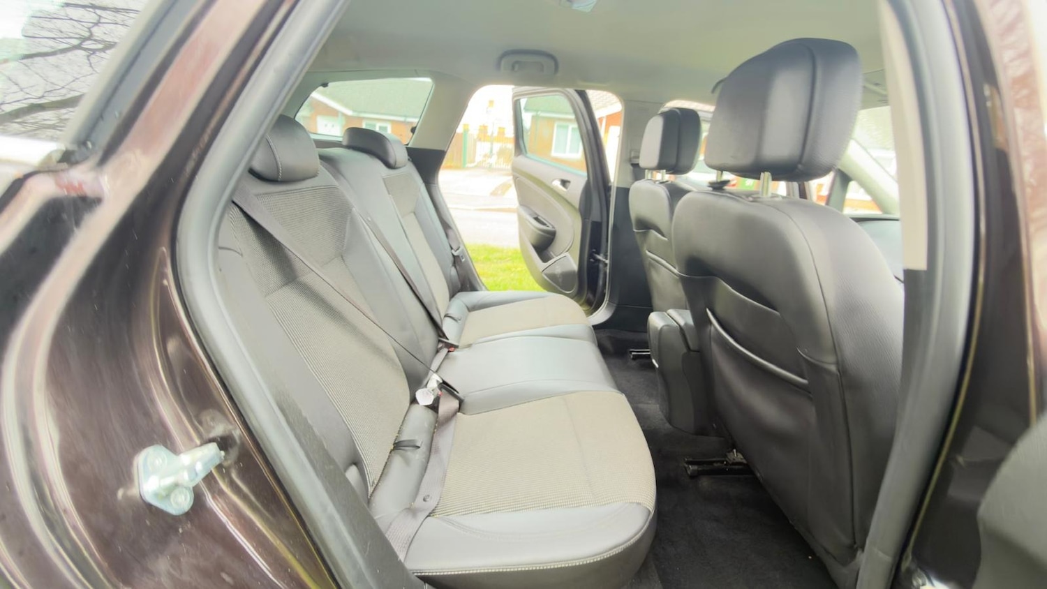 Used Vauxhall Astra 2013 for sale - 78008397: Photo 31