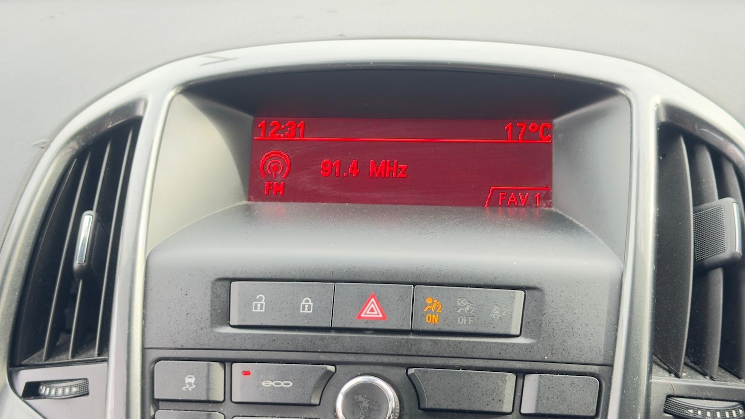 Used Vauxhall Astra 2013 for sale - 78008397: Photo 40