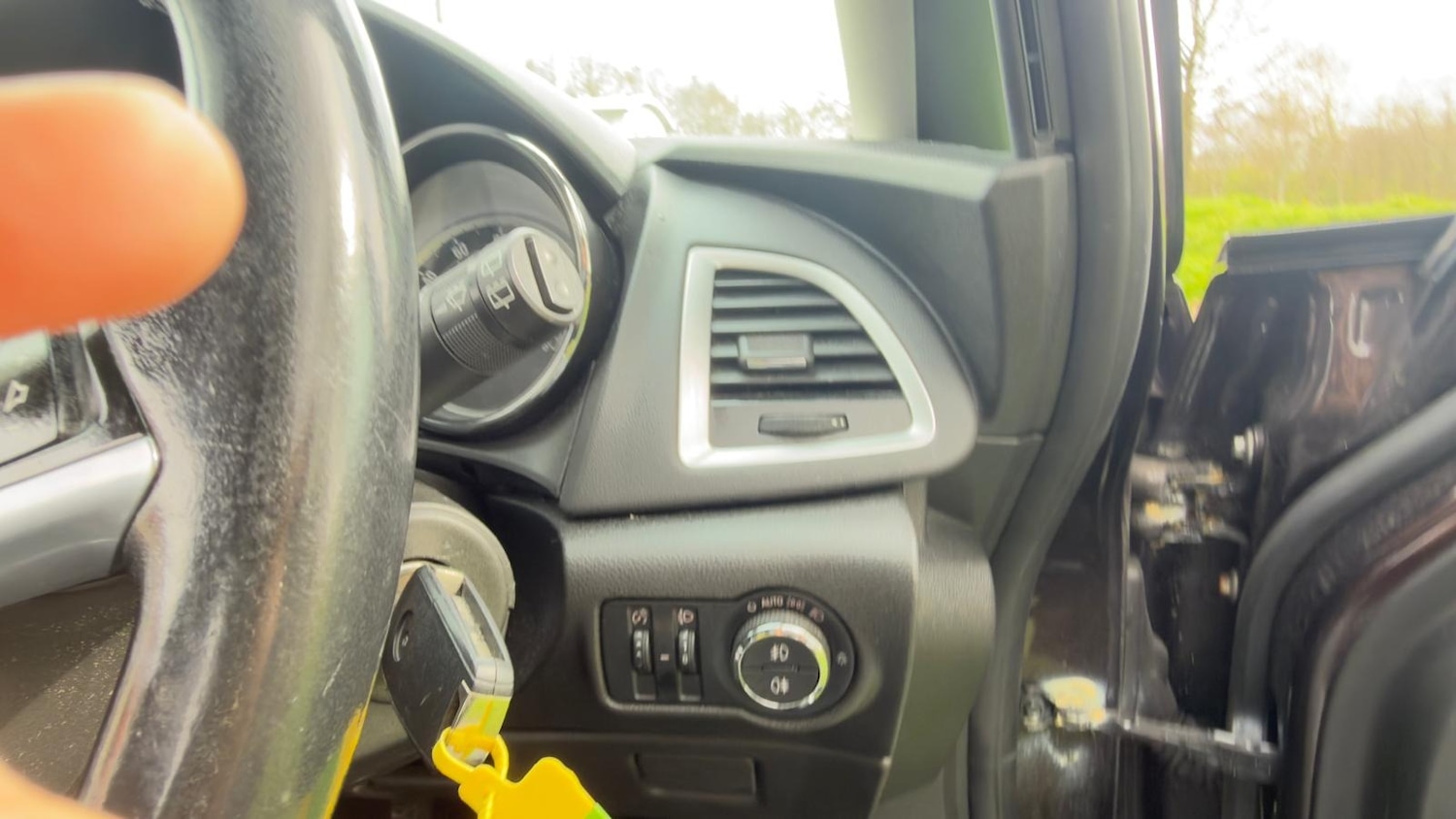 Used Vauxhall Astra 2013 for sale - 78008397: Photo 44